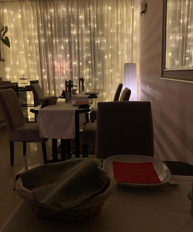 Penzion Luxor Трнава Екстериор снимка