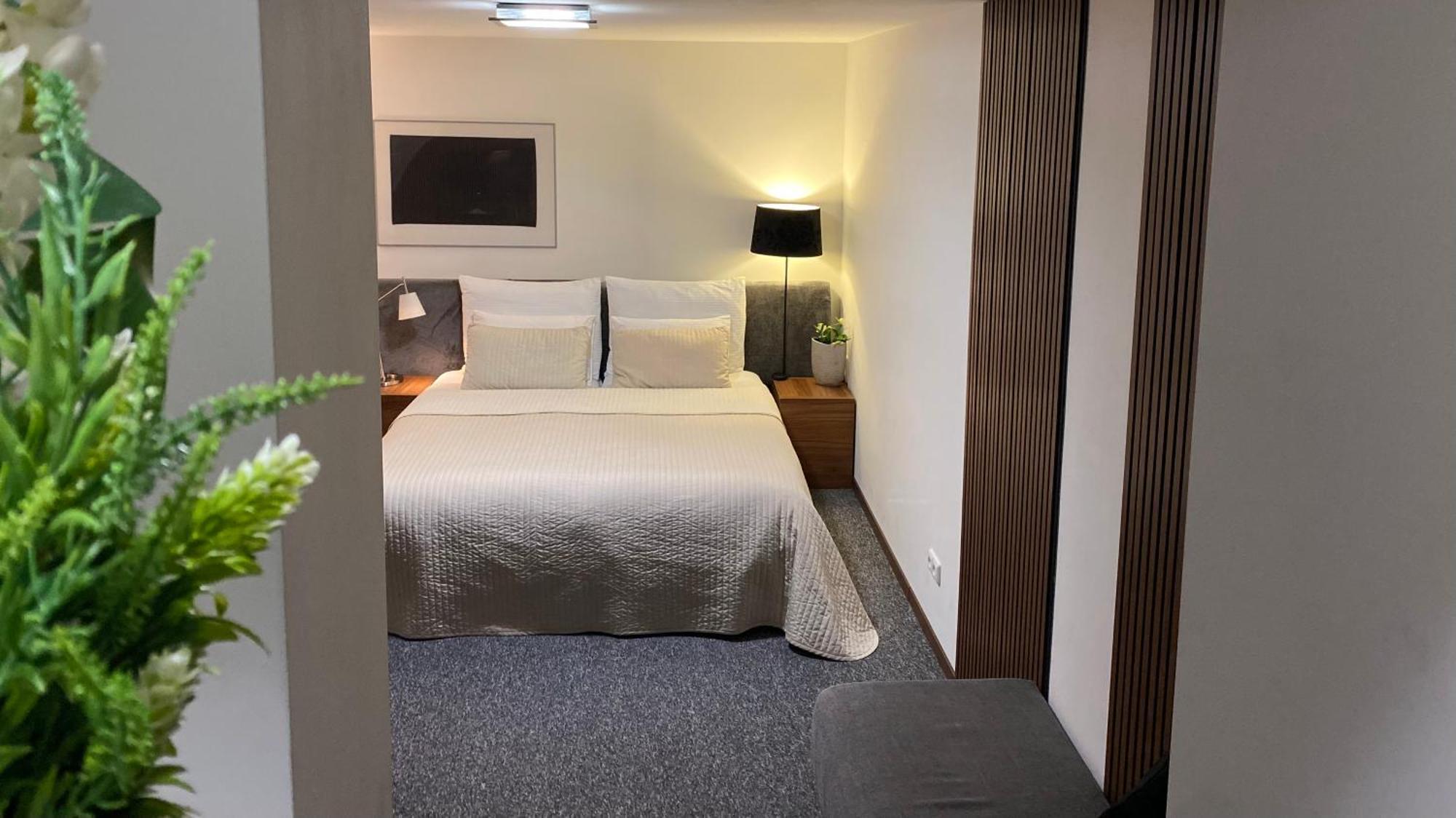 Penzion Luxor Трнава Екстериор снимка