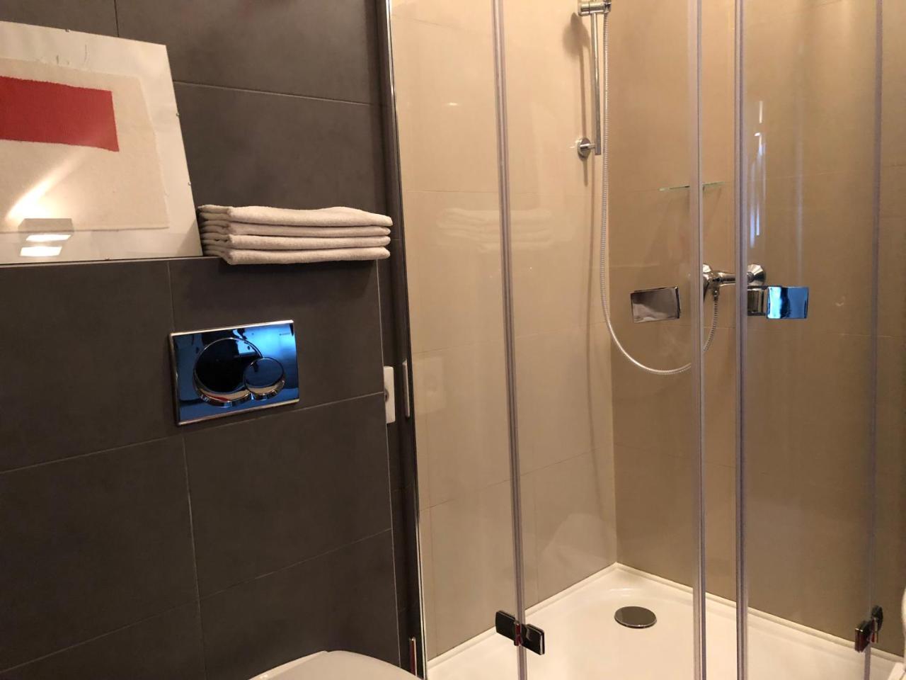 Penzion Luxor Трнава Екстериор снимка