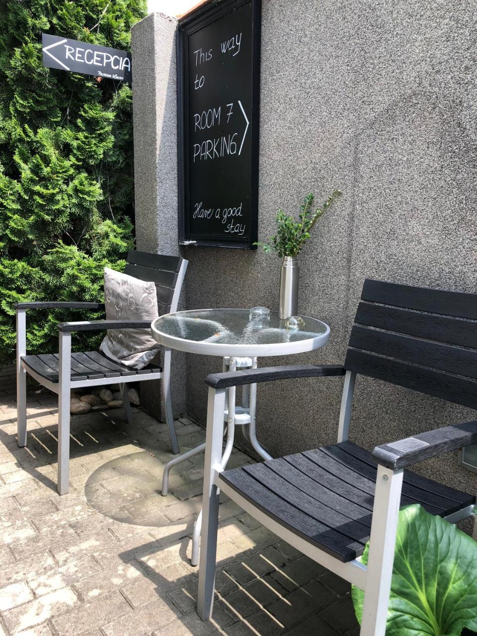 Penzion Luxor Трнава Екстериор снимка